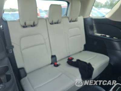 2024 Nissan Pathfinder SL - zdjęcie 14 z 22 - miniatura