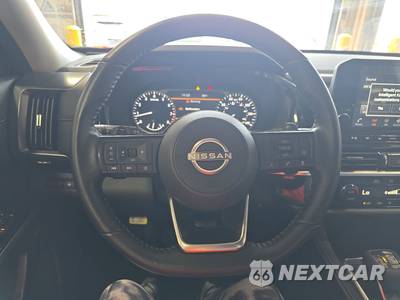 2023 Nissan Pathfinder SL - zdjęcie 10 z 24 - miniatura