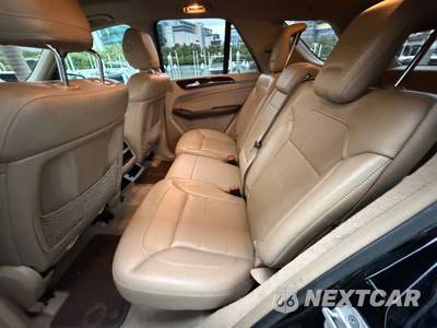 2013 Mercedes-Benz ML 350 - zdjęcie 25 z 34 - miniatura