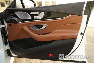2019 Mercedes-Benz AMG GT 63 4MATIC Sedan - zdjęcie 26 z 35 - miniatura