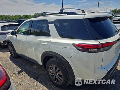 2024 Nissan Pathfinder SV - zdjęcie 6 z 20 - miniatura