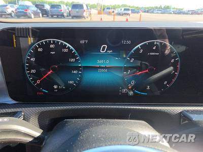 2022 Mercedes-Benz A 220 4MATIC - zdjęcie 12 z 25 - miniatura