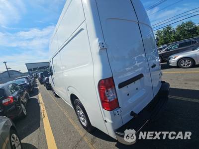 2018 Nissan NV2500 HD Cargo SV High Roof 146.1" WB - zdjęcie 6 z 19 - miniatura