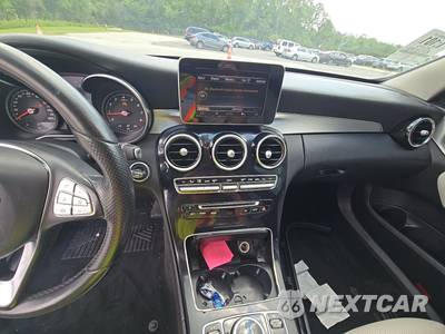 2015 Mercedes-Benz C 300 4MATIC Sedan - zdjęcie 11 z 18 - miniatura