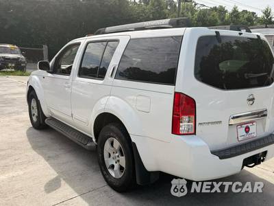 2005 Nissan Pathfinder SE - zdjęcie 11 z 23 - miniatura