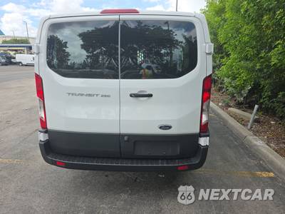 2025 Ford Transit 250 Cargo Van Low Roof 130.0" WB - zdjęcie 5 z 22 - miniatura