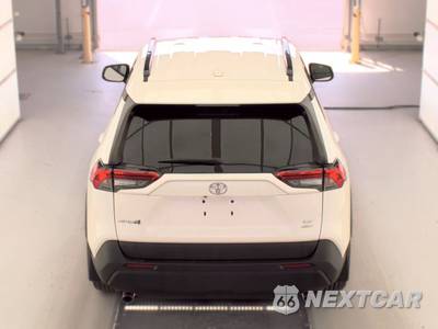 2021 Toyota RAV4 LE - zdjęcie 5 z 30 - miniatura