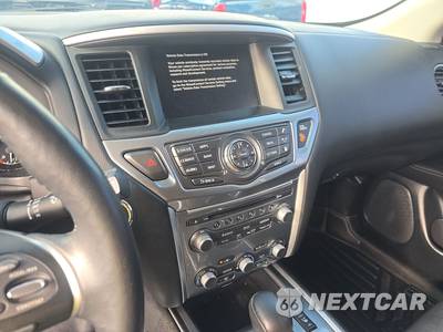 2019 Nissan Pathfinder SL - zdjęcie 11 z 30 - miniatura