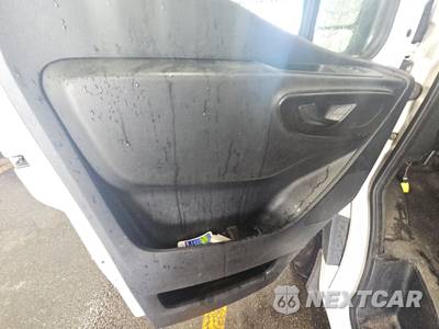 2019 Mercedes-Benz Sprinter 2500 Cargo Van Standard Roof 144.0" WB - zdjęcie 9 z 35 - miniatura