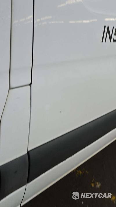 2019 Mercedes-Benz Sprinter 2500 Cargo Van Standard Roof 144.0" WB - zdjęcie 27 z 35 - miniatura