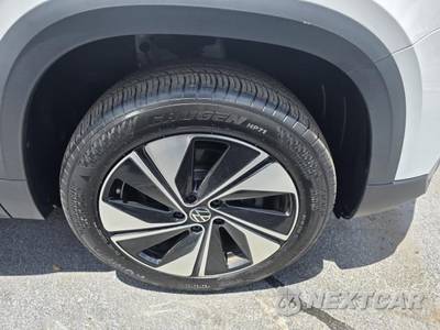 2025 Volkswagen Taos SE - zdjęcie 20 z 27 - miniatura