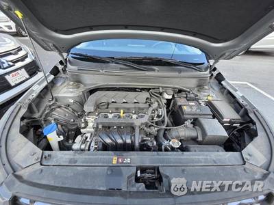 2025 Hyundai Venue SEL - zdjęcie 16 z 28 - miniatura