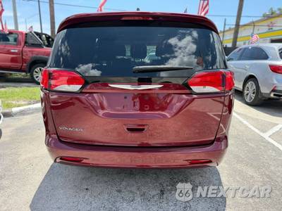 2021 Chrysler Voyager LXi 121.6" WB - zdjęcie 10 z 47 - miniatura