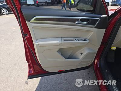 2018 Volkswagen Atlas V6 SEL - zdjęcie 9 z 31 - miniatura
