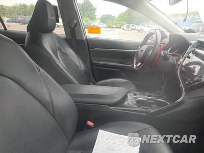 2019 Toyota Camry XSE - zdjęcie 8 z 30 - miniatura
