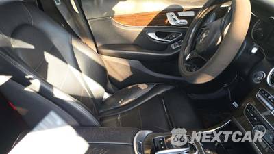 2015 Mercedes-Benz C 300 Sedan - zdjęcie 24 z 28 - miniatura