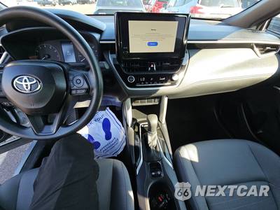 2025 Toyota Corolla Cross Hybrid S - zdjęcie 11 z 30 - miniatura