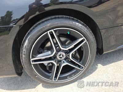 2021 Mercedes-Benz C 300 4MATIC Coupe - zdjęcie 10 z 22 - miniatura