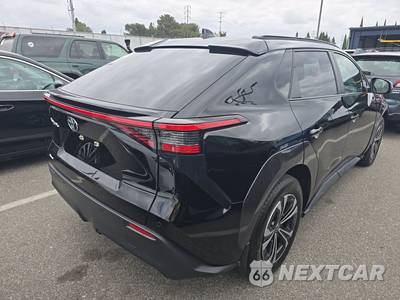 2024 Toyota bZ4X XLE - zdjęcie 4 z 23 - miniatura