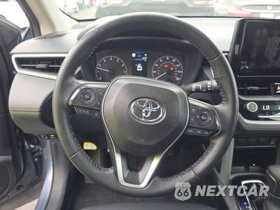 2025 Toyota Corolla Cross LE - zdjęcie 10 z 30 - miniatura