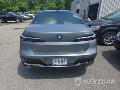 2025 BMW i7 M70 - zdjęcie 5 z 22 - miniatura