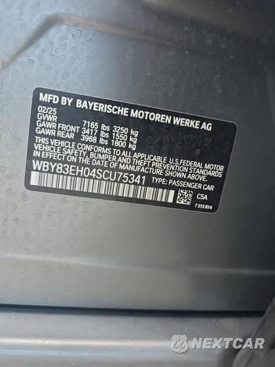2025 BMW i7 M70 - zdjęcie 17 z 22 - miniatura