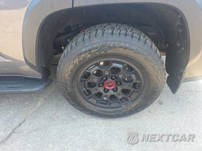2023 Toyota Sequoia TRD Pro - zdjęcie 11 z 24 - miniatura