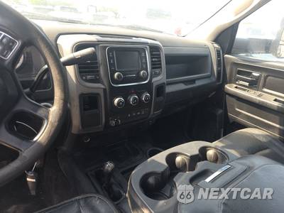 2017 Ram 2500 Tradesman Crew Cab Long Bed - zdjęcie 11 z 27 - miniatura