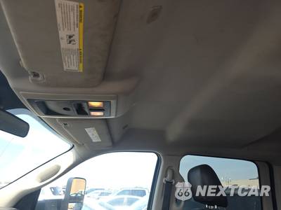 2017 Ram 2500 Tradesman Crew Cab Long Bed - zdjęcie 19 z 27 - miniatura
