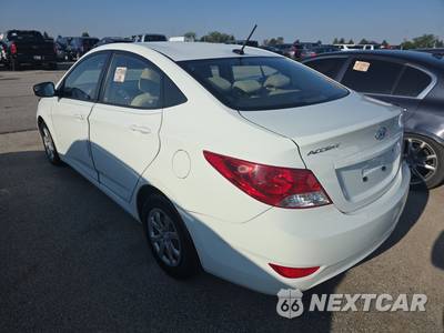 2014 Hyundai Accent GLS Sedan - zdjęcie 6 z 24 - miniatura