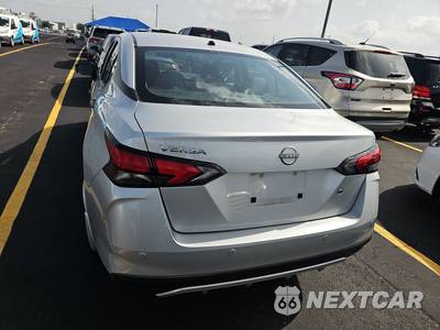 2023 Nissan Versa S - zdjęcie 5 z 17 - miniatura
