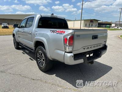2022 Toyota Tacoma TRD Sport Crew Cab Medium Bed - zdjęcie 7 z 28 - miniatura