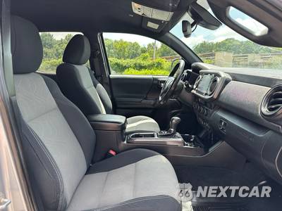 2022 Toyota Tacoma TRD Sport Crew Cab Medium Bed - zdjęcie 18 z 28 - miniatura