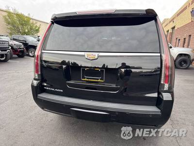2018 Cadillac Escalade Platinum - zdjęcie 19 z 50 - miniatura