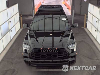 2025 Toyota Sequoia TRD Pro - zdjęcie 2 z 23 - miniatura