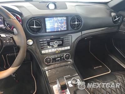 2016 Mercedes-Benz AMG SL 63 - zdjęcie 11 z 28 - miniatura