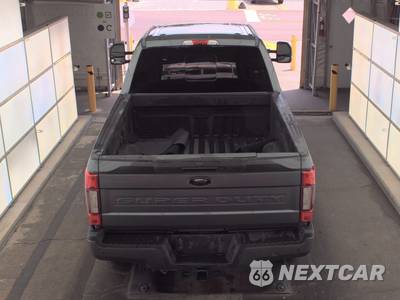2021 Ford Super Duty F-250 Lariat Crew Cab Medium Bed - zdjęcie 5 z 39 - miniatura