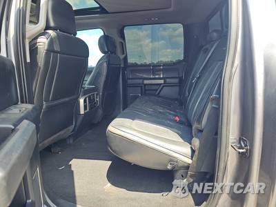 2021 Ford Super Duty F-250 Lariat Crew Cab Medium Bed - zdjęcie 13 z 39 - miniatura