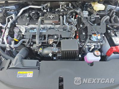 2026 Toyota Corolla Hybrid LE Sedan - zdjęcie 15 z 19 - miniatura