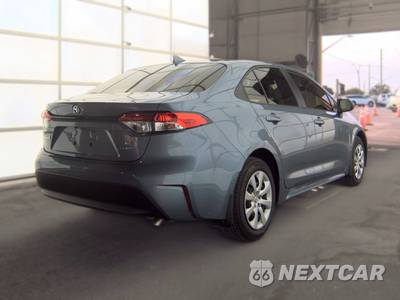 2026 Toyota Corolla Hybrid LE Sedan - zdjęcie 4 z 19 - miniatura