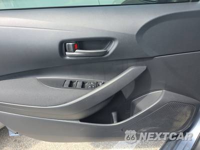 2026 Toyota Corolla Hybrid LE Sedan - zdjęcie 9 z 19 - miniatura