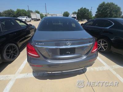 2018 Mercedes-Benz E 300 Sedan - zdjęcie 5 z 17 - miniatura