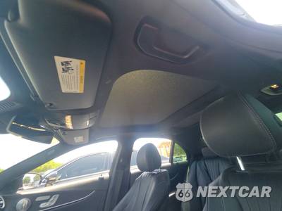 2018 Mercedes-Benz E 300 Sedan - zdjęcie 17 z 17 - miniatura