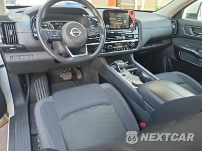 2023 Nissan Pathfinder SV - zdjęcie 12 z 23 - miniatura
