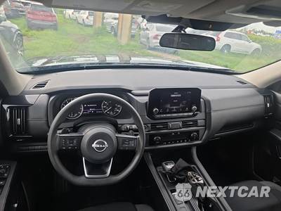 2023 Nissan Pathfinder S - zdjęcie 12 z 21 - miniatura