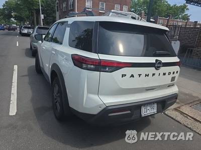 2023 Nissan Pathfinder SV - zdjęcie 8 z 22 - miniatura