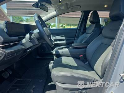 2024 Nissan Ariya ENGAGE+ e-4ORCE - zdjęcie 11 z 22 - miniatura