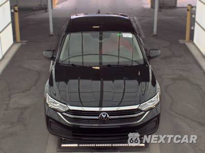2024 Volkswagen Jetta SE - zdjęcie 2 z 35 - miniatura