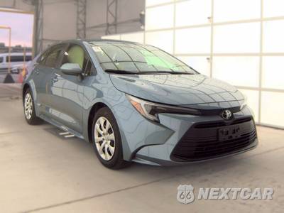 2026 Toyota Corolla Hybrid LE Sedan - zdjęcie 4 z 28 - miniatura
