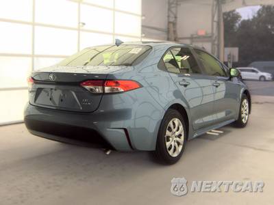 2026 Toyota Corolla Hybrid LE Sedan - zdjęcie 5 z 28 - miniatura